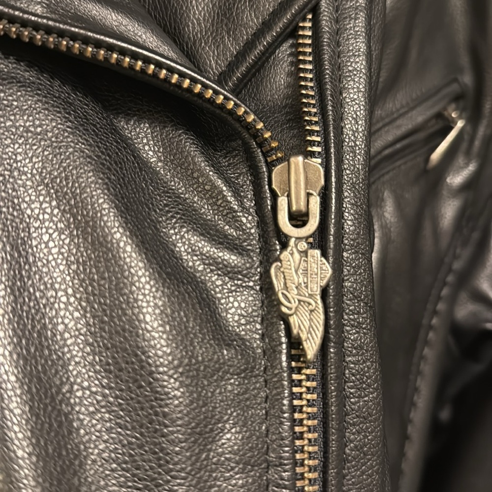 Women's Harley Davidson Jacket - Picture 10 of 16
